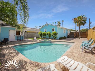 Sapphire - 2 Bedroom Pool Home